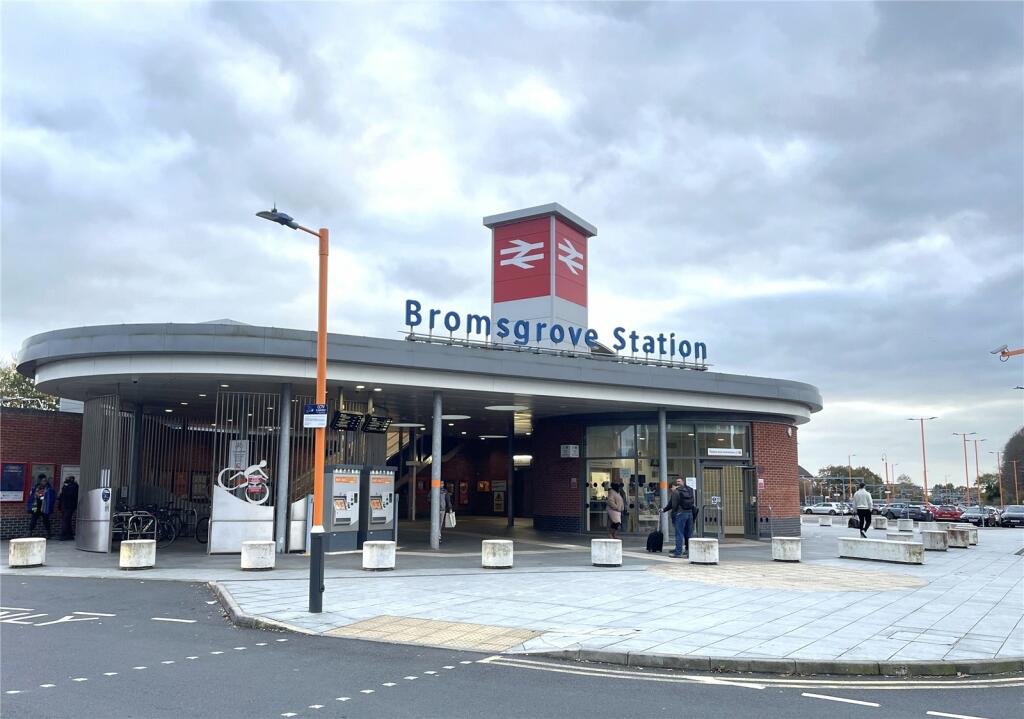 Additional property image - Bromsgrove, Worcestershire