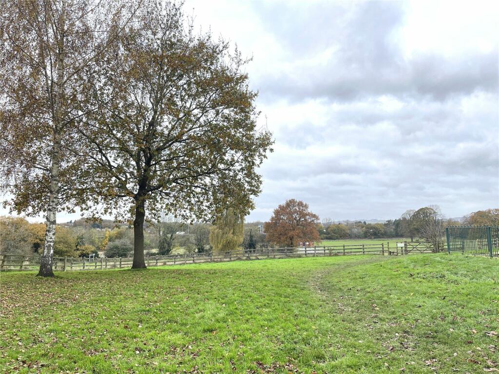 Additional property image - Bromsgrove, Worcestershire
