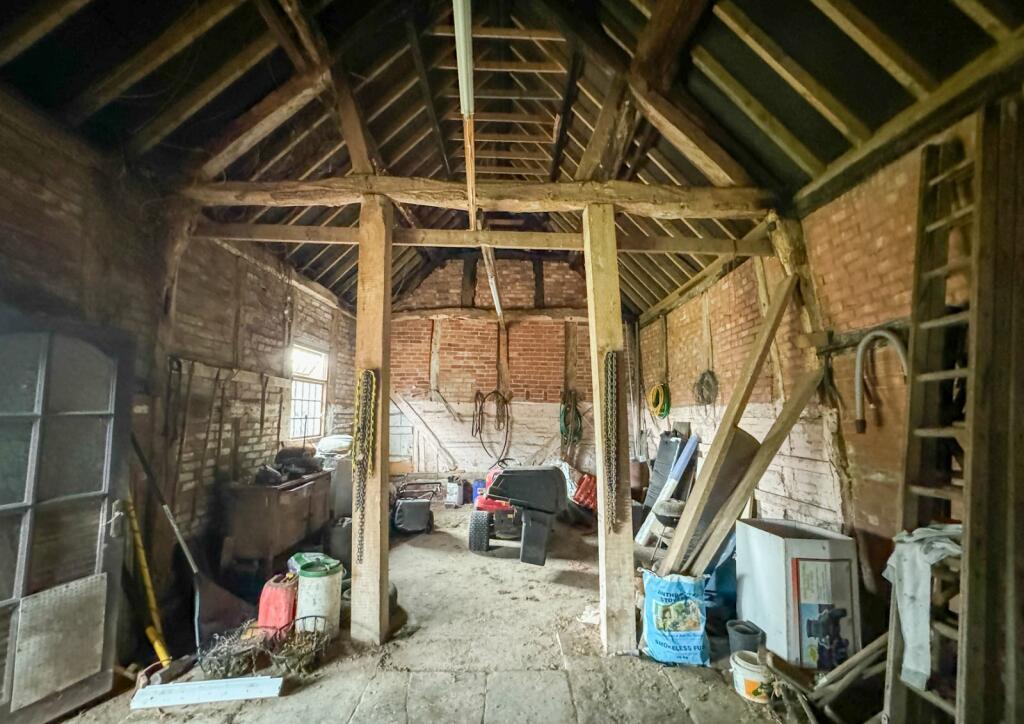 Additional property image - Astwood Bank, Redditch, Worcestershire
