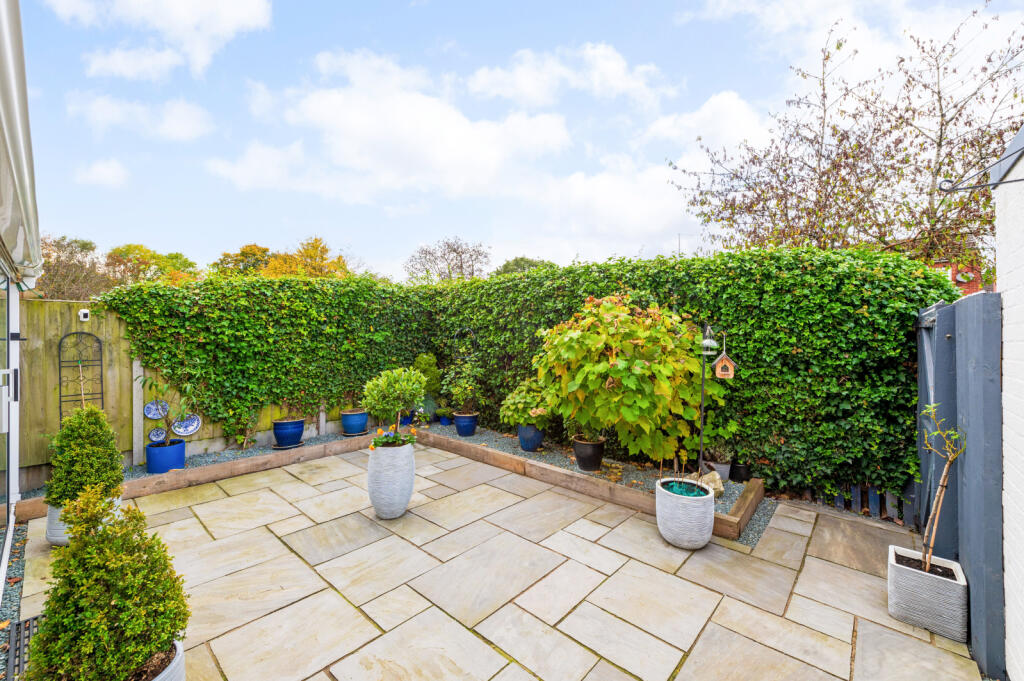 Additional property image - Redditch, Worcestershire