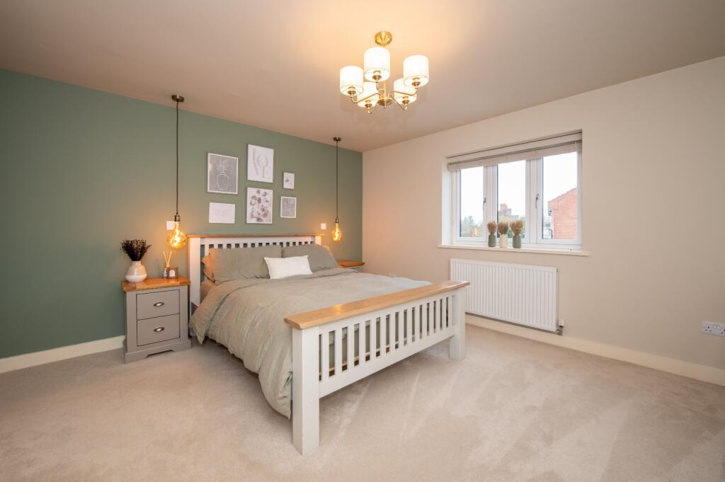 Additional property image - Redditch, Worcestershire