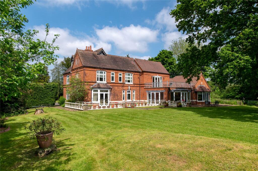 Additional property image - Cofton Hackett, Birmingham, Worcestershire