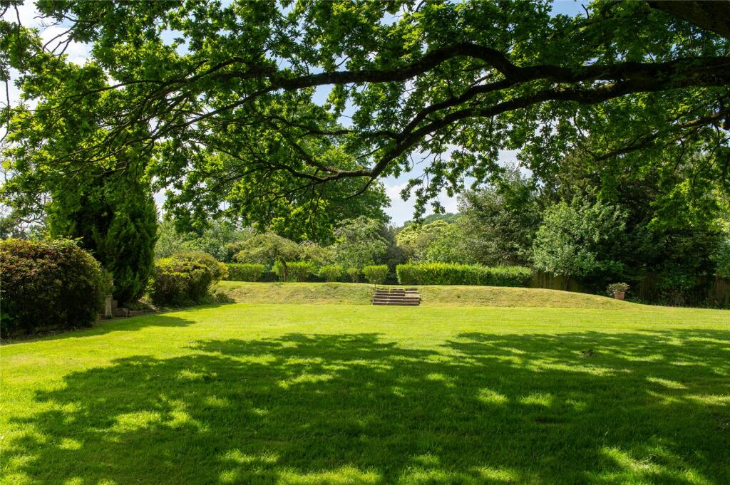 Additional property image - Cofton Hackett, Birmingham, Worcestershire