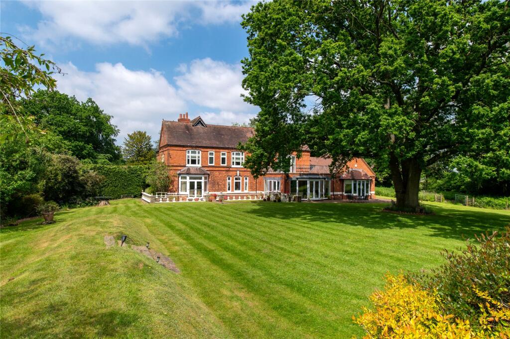 Additional property image - Cofton Hackett, Birmingham, Worcestershire