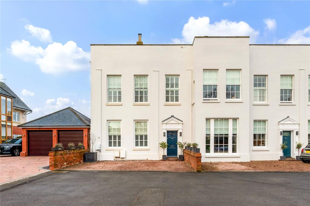 Main image of property: London Road, Worcester, Worcestershire