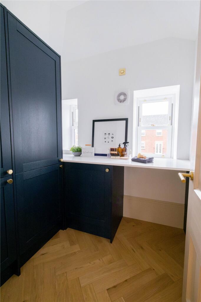 Additional property image - Bromsgrove, Worcestershire