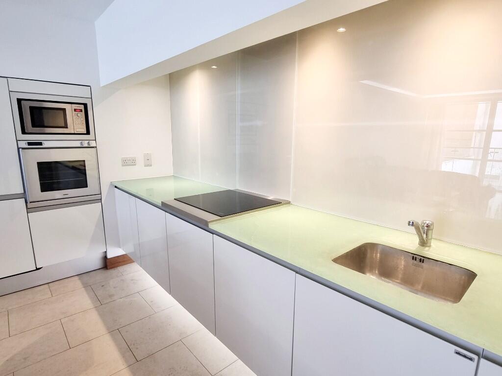 Main image of property: Bell Street, London, NW1