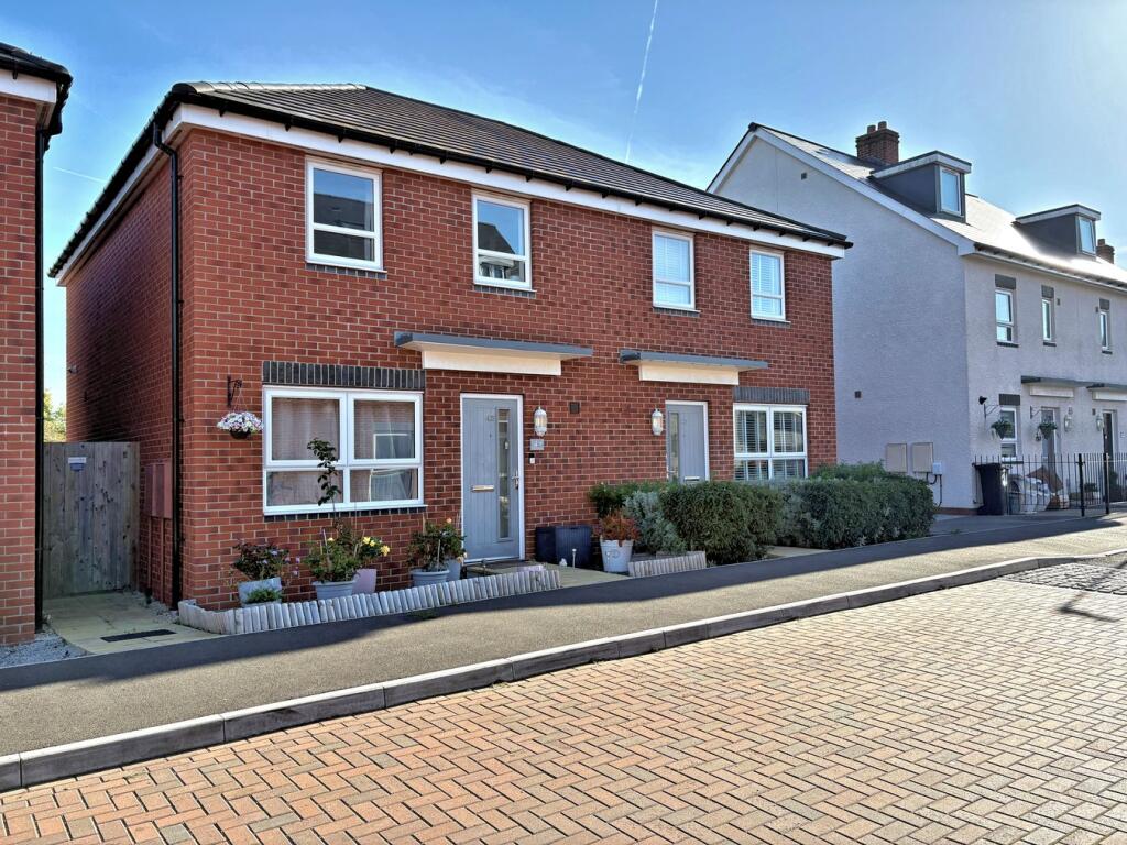 Main image of property: Poskett Way, Charfield , GL12