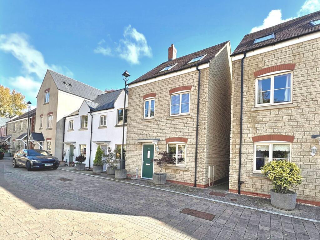 Main image of property: Britannia Mews, Wotton-under-Edge, GL12