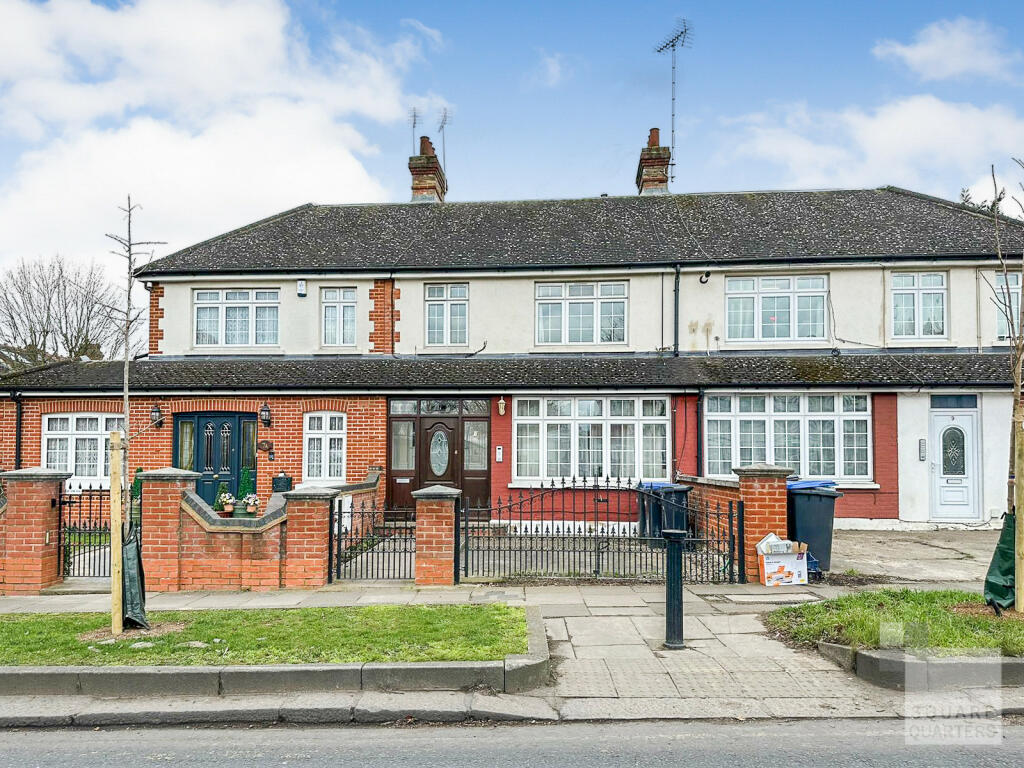 Main image of property: Bourne Hill, Palmers Green, N13