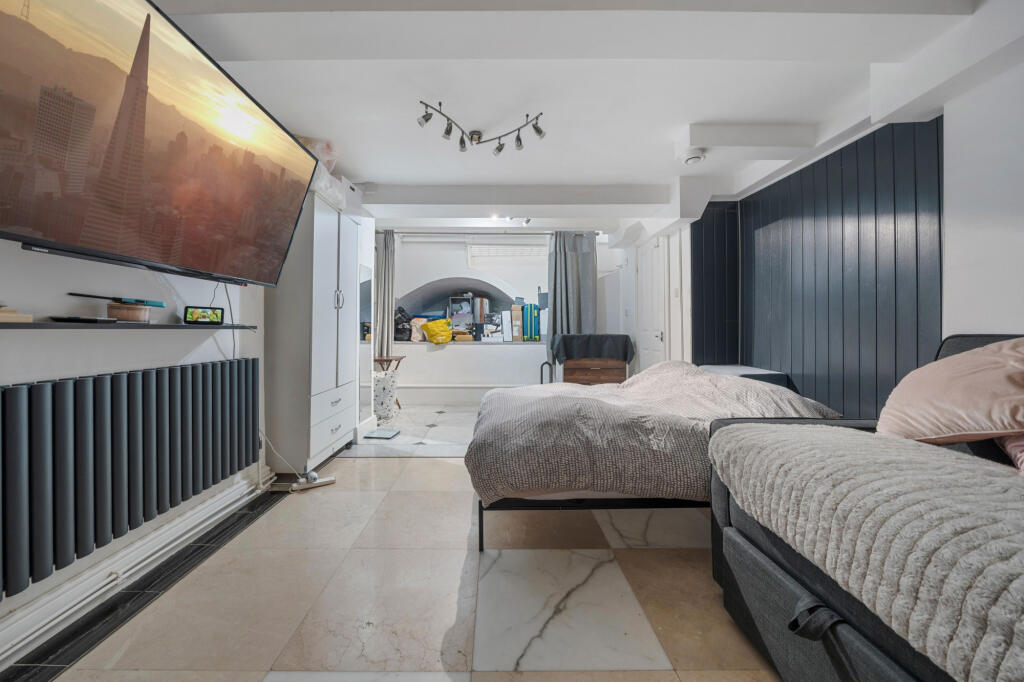 Main image of property: Caledonian Road, Islington, London, N1