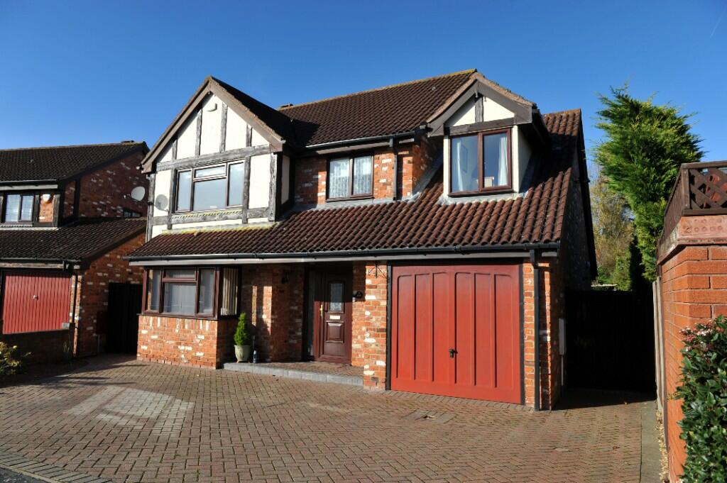 4 bedroom detached house for sale in Burwell Road, Eaton Ford, Cambridgeshire, PE19