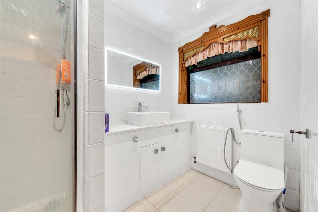 Additional property image - Mulberry Close, Meopham, DA13