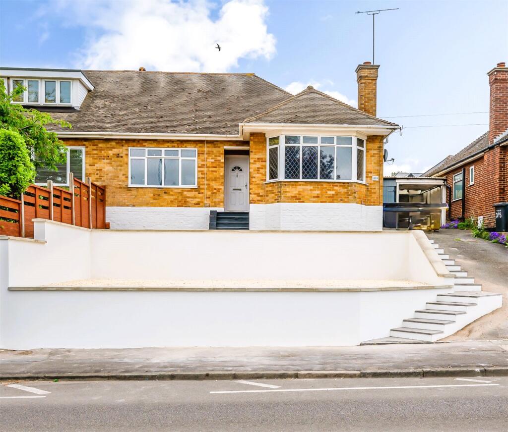 Main image of property: Valley Drive, Gravesend, DA12