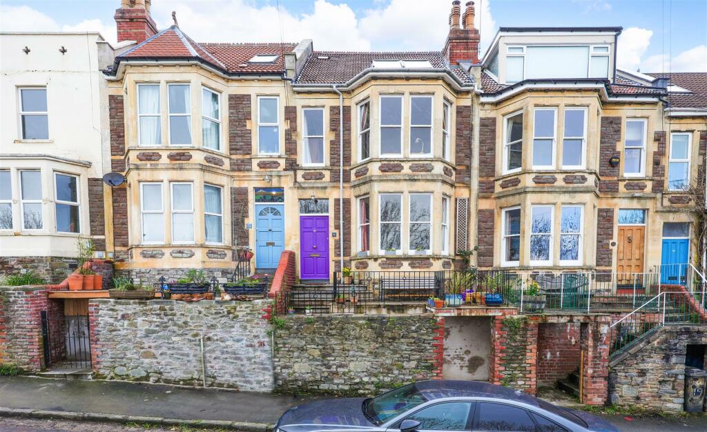 4 bedroom house for sale in Hurlingham Road, St Andrews, Bristol, BS7