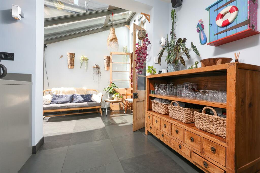 Additional property image - Sefton Park Road, Bristol