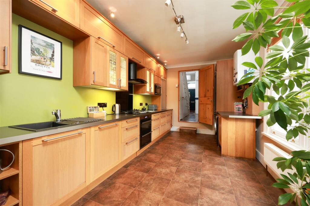 Additional property image - Sefton Park Road, Bristol
