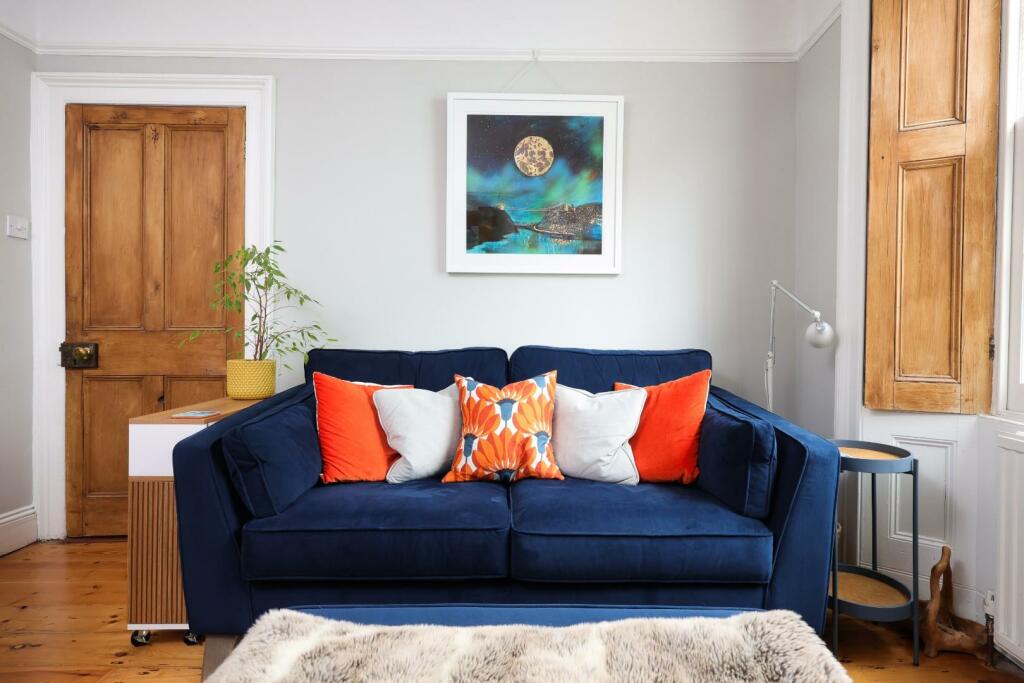 Additional property image - Clifton Wood Crescent, Bristol