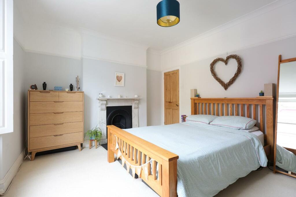 Additional property image - Clifton Wood Crescent, Bristol