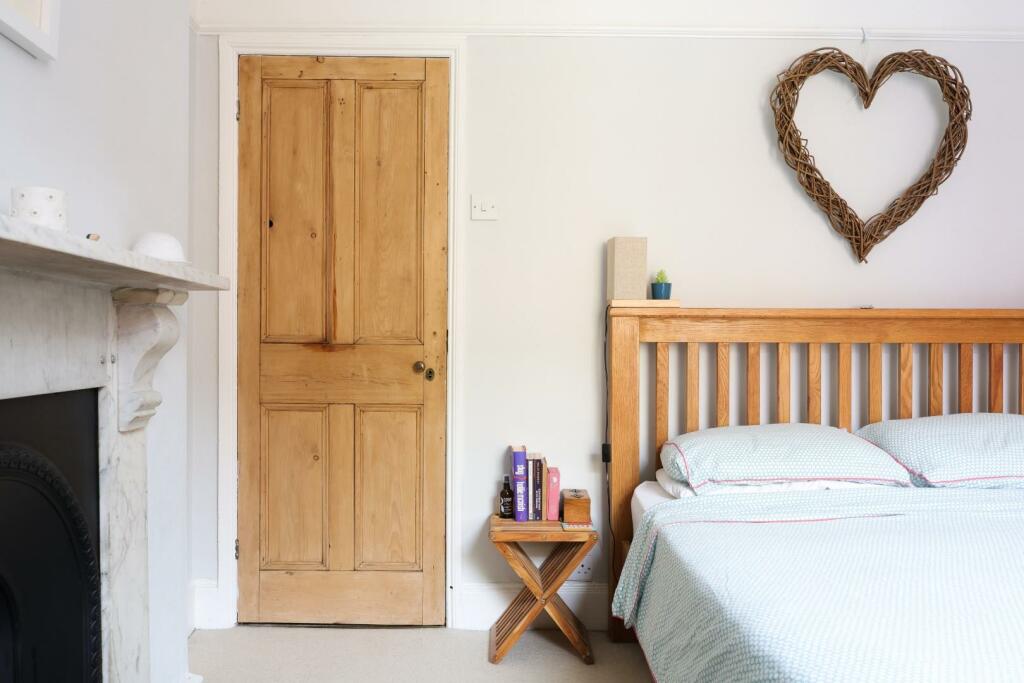 Additional property image - Clifton Wood Crescent, Bristol