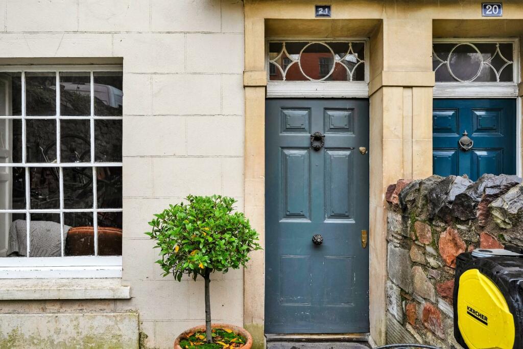Additional property image - Freeland Place, Bristol