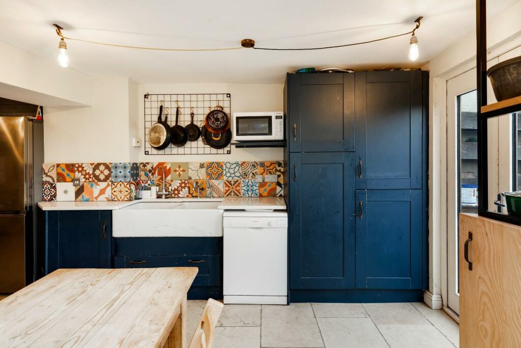 Additional property image - Freeland Place, Bristol