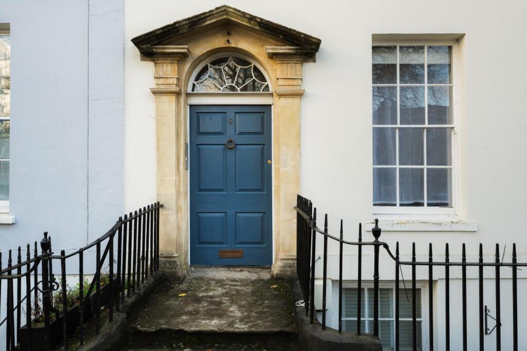 Additional property image - York Place, Clifton, Bristol