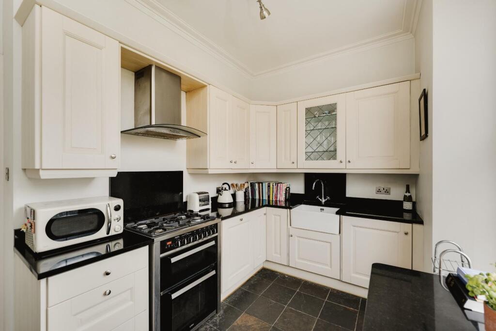Additional property image - Cotham Road, Bristol