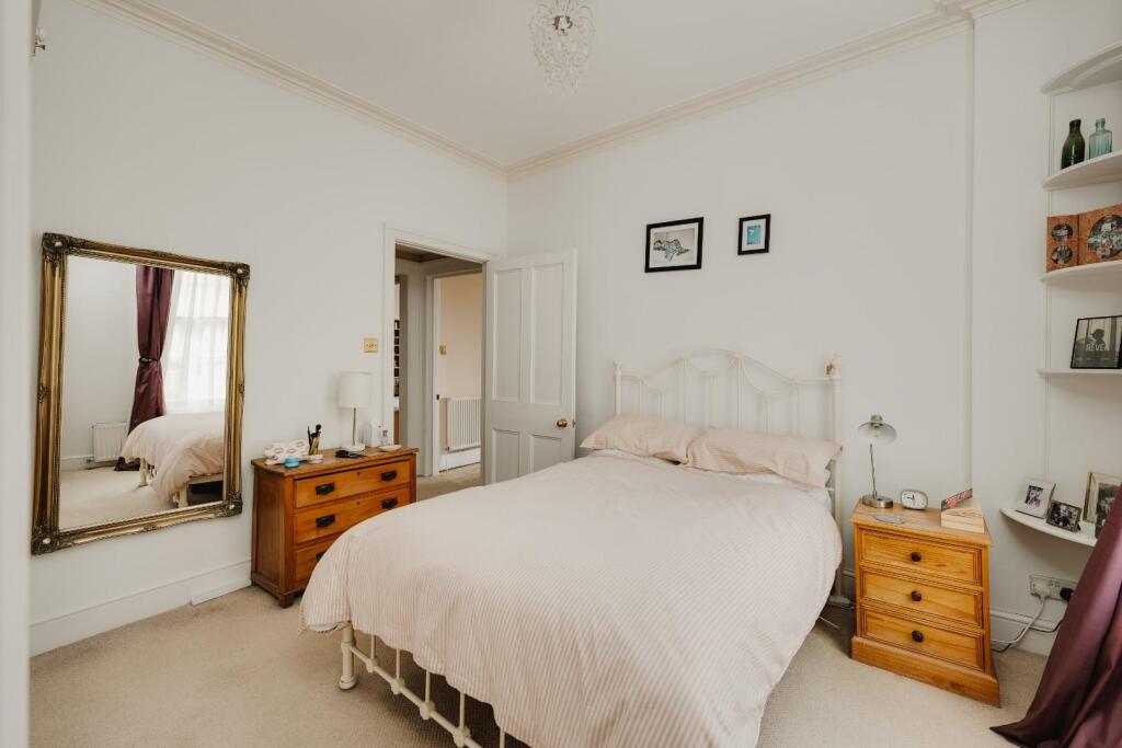Additional property image - Cotham Road, Bristol