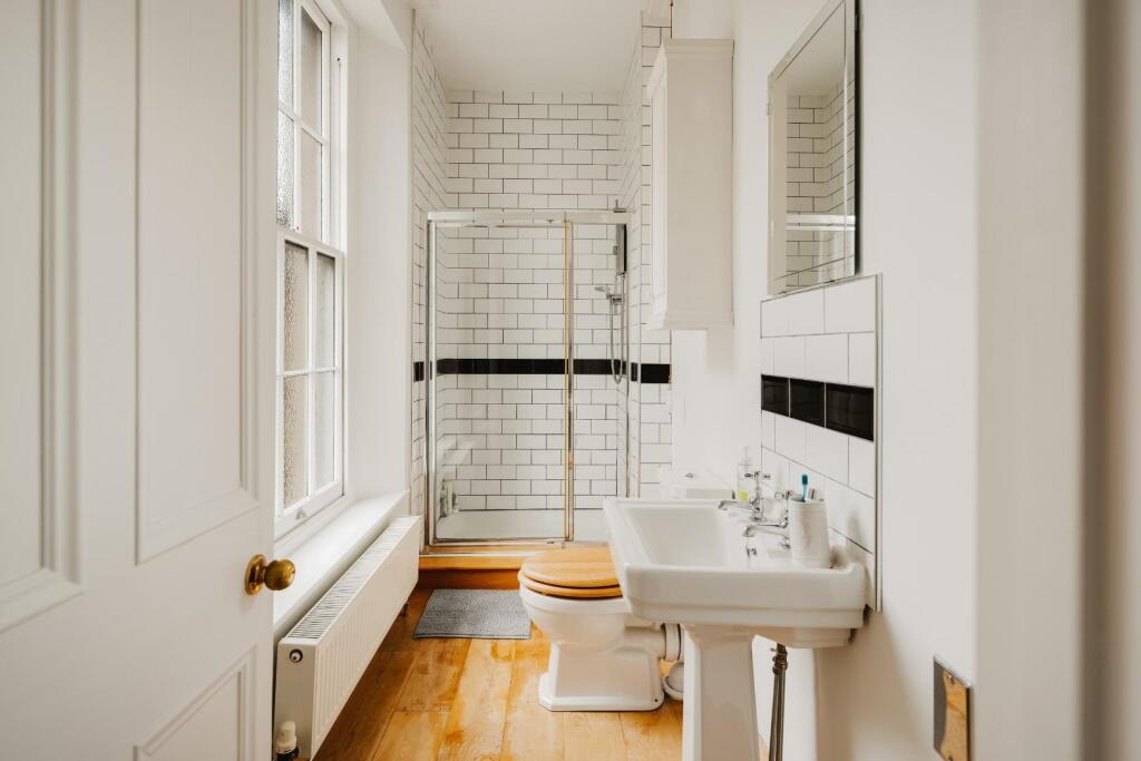 Additional property image - Cotham Road, Bristol
