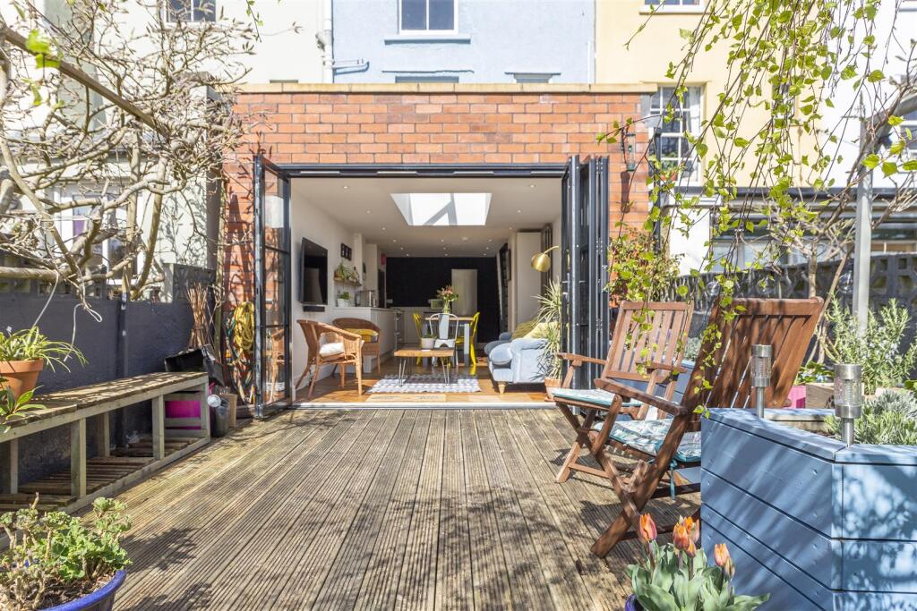 Additional property image - Upper Cheltenham Place, Montpelier