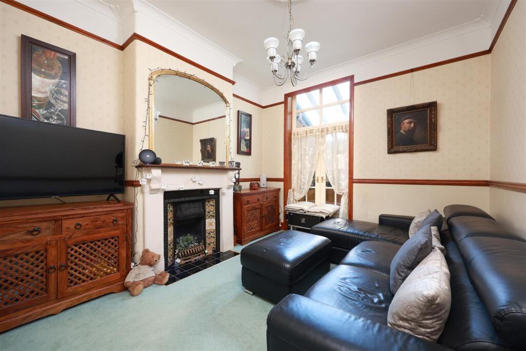 Additional property image - Longfield Road, Bristol