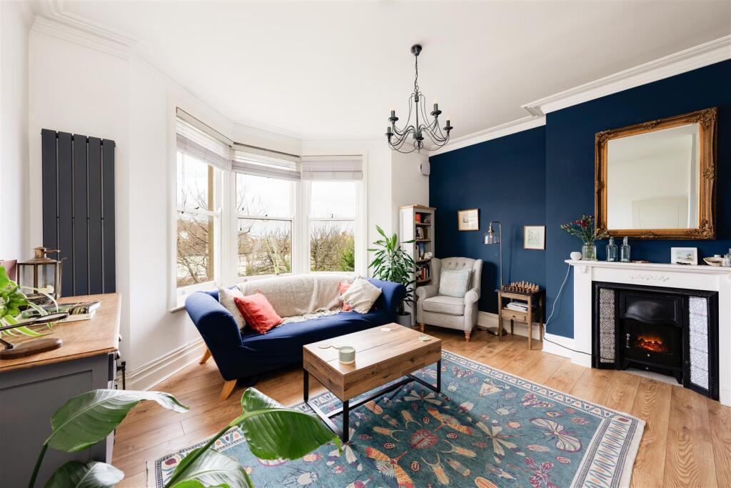 Additional property image - Manor Park, Redland, Bristol