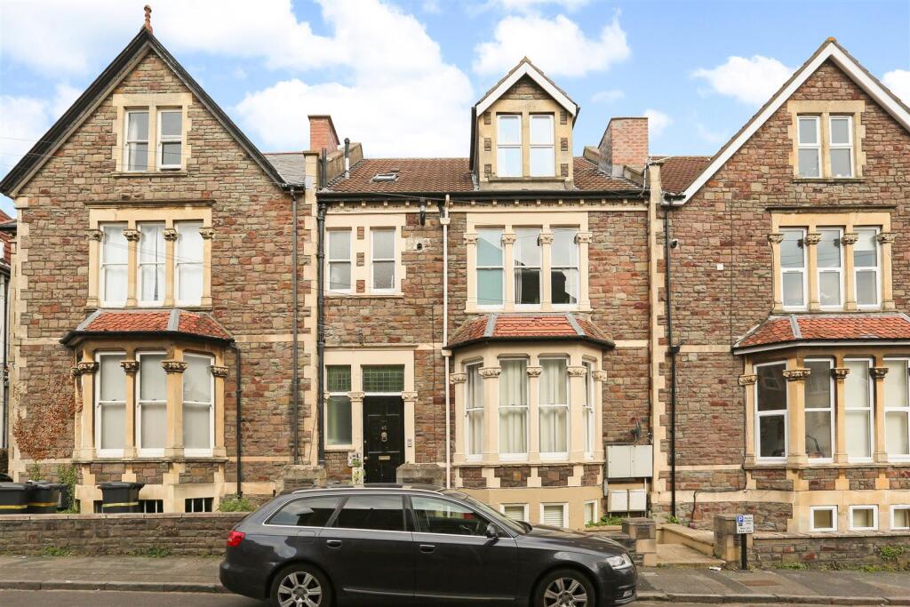 Additional property image - Manor Park, Redland, Bristol