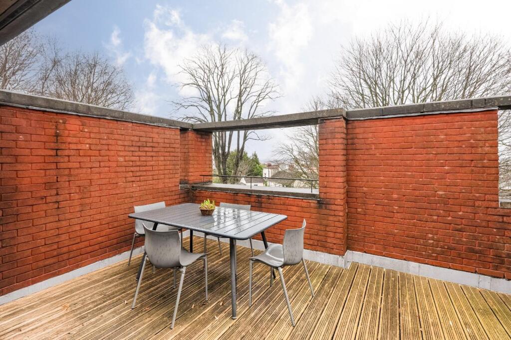 Additional property image - Montague Place, Bristol