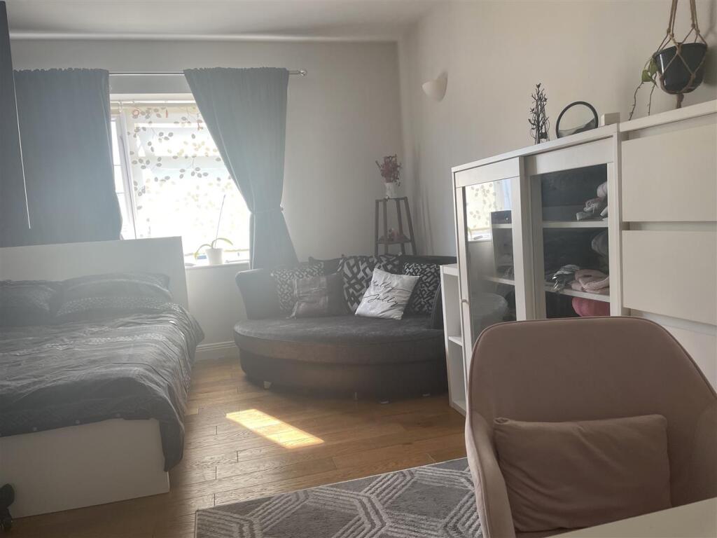 Additional property image - Edward Street, Brighton