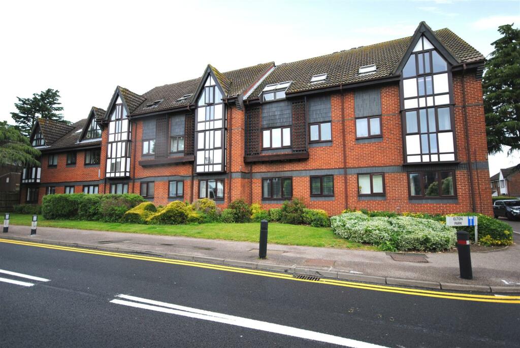 Main image of property: Elton Park, Watford