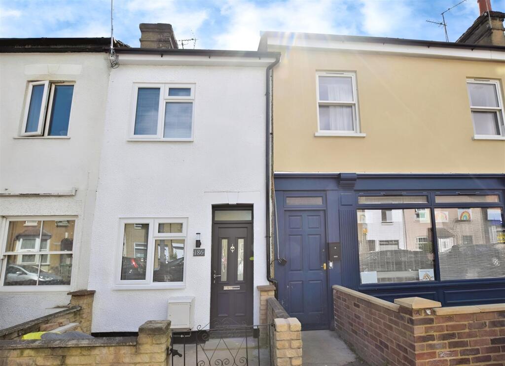 Main image of property: Queens Road, Watford