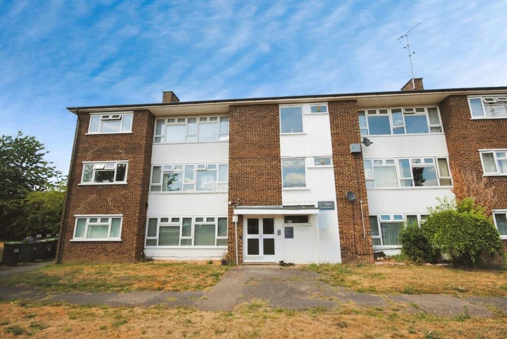 Main image of property: Grove Crescent, Croxley Green, Rickmansworth