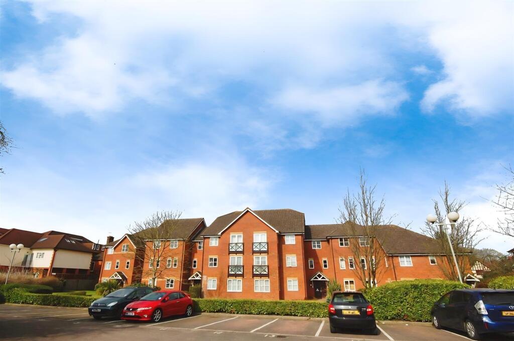 Main image of property: BOWLING COURT