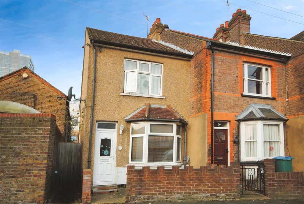 Main image of property: ESTCOURT ROAD, Watford