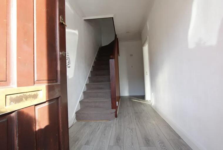 Main image of property: Fishponds Road, London, SW17