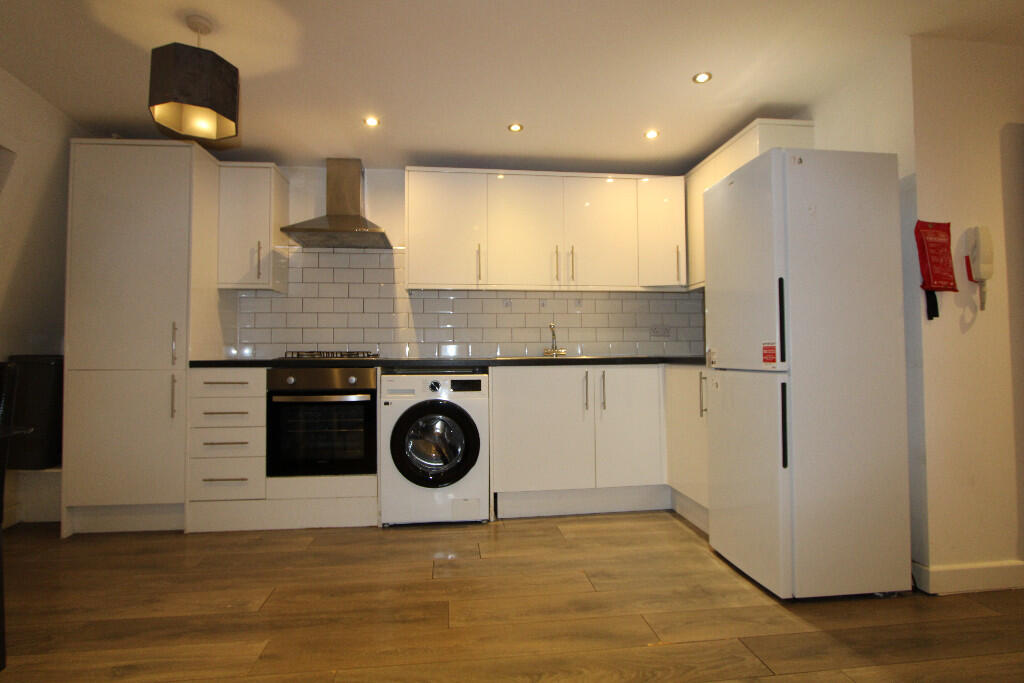 Main image of property: Walworth Road, London, SE17