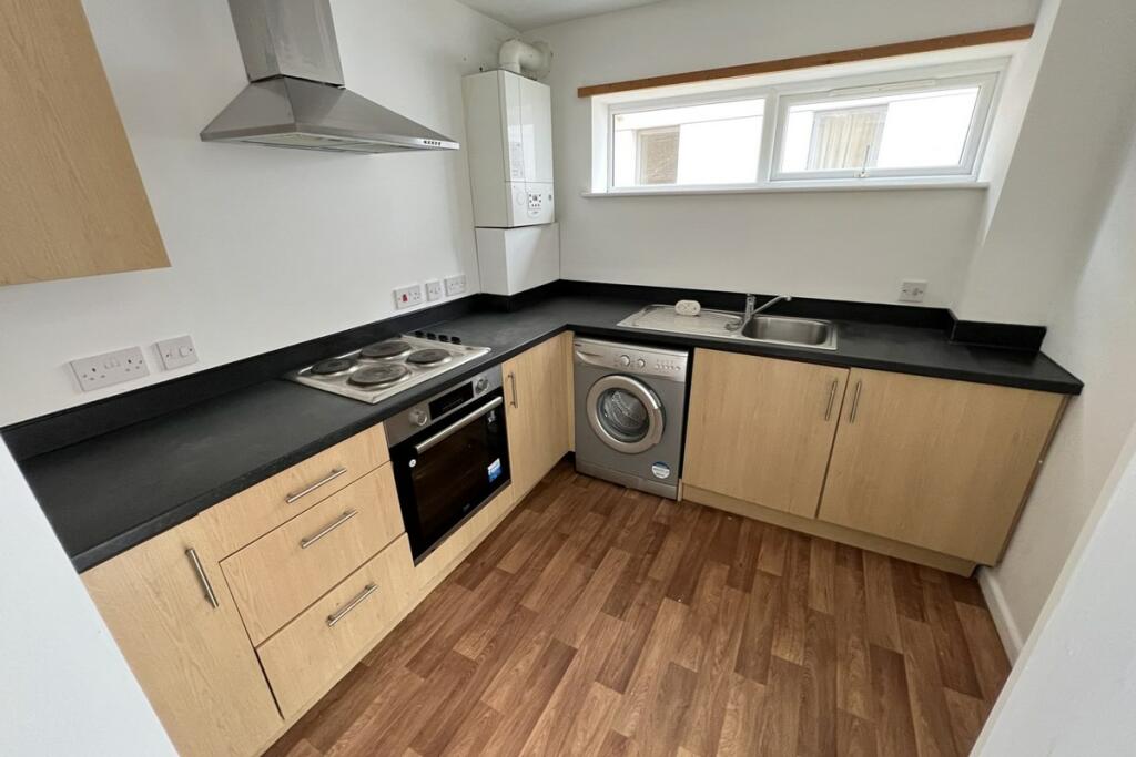 2 bedroom flat for sale in Meon House, 78 High Street, Cosham