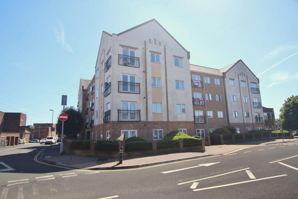 Main image of property: Peelers Gate, 7-9 Wayte Street, Portsmouth, Hampshire, PO6 3AR