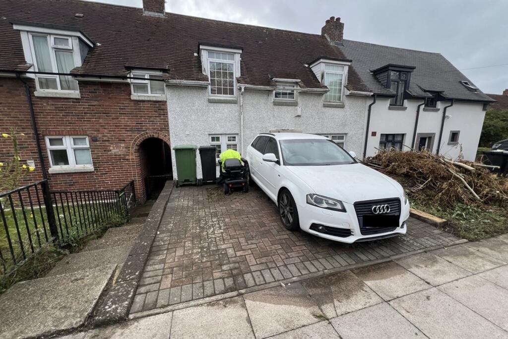Main image of property: Mablethorpe Road, Wymering, Portsmouth, Hampshire, PO6 3LJ