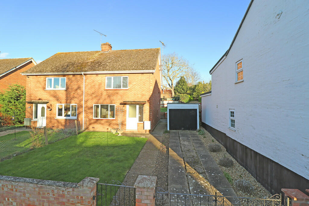 2 bedroom semidetached house for sale in Brook Street, Manningtree, CO11