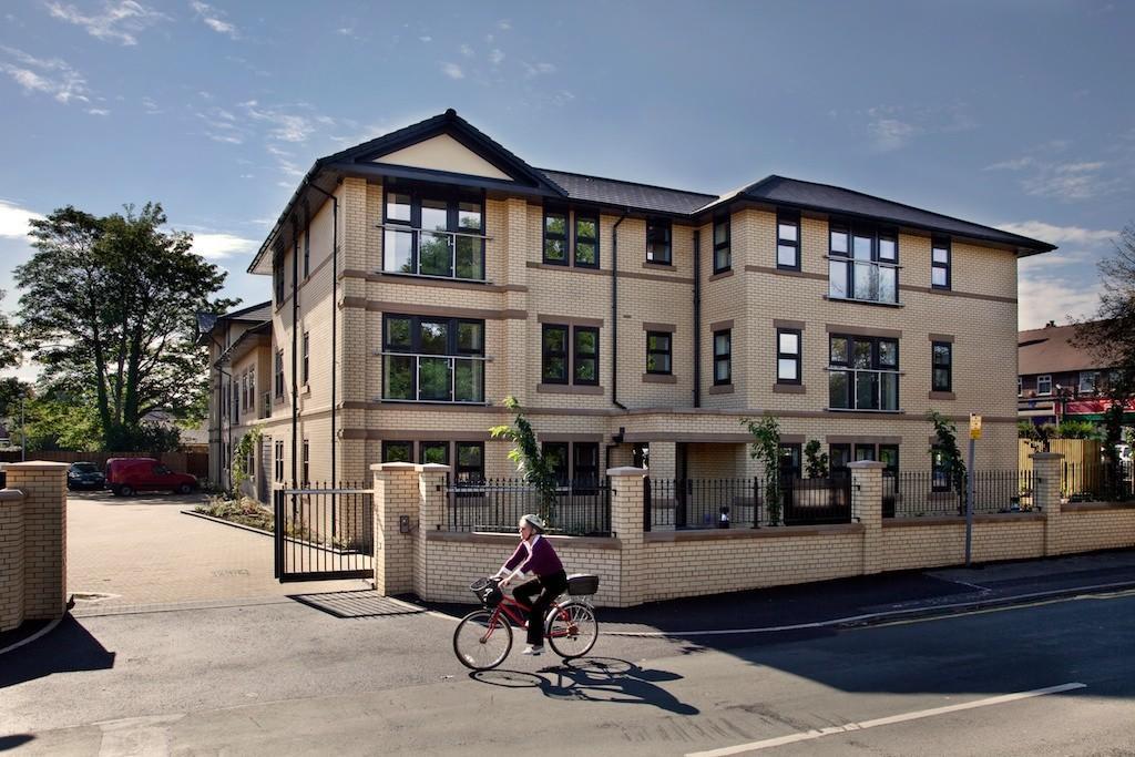 Main image of property: Park Road, Timperley, WA14 5AD