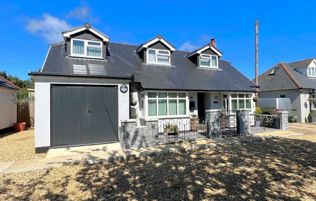 3 bedroom detached house for sale in Brighstone, Isle of Wight, PO30