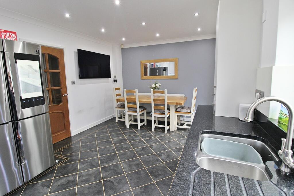 Additional property image - The Drive, Miskin, Pontyclun, Rhondda Cynon Taff. CF72 8PX